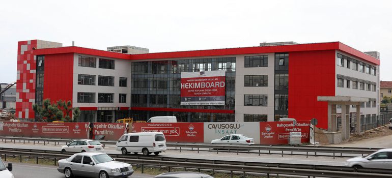 Bahçeşehir College’s Choice is HekimBoard